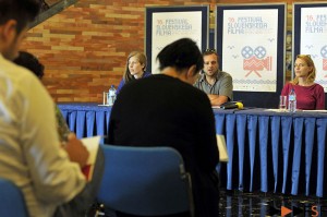 Novinarska konferenca, Porotorož